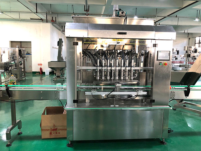 粘稠膏體灌裝機設備展示